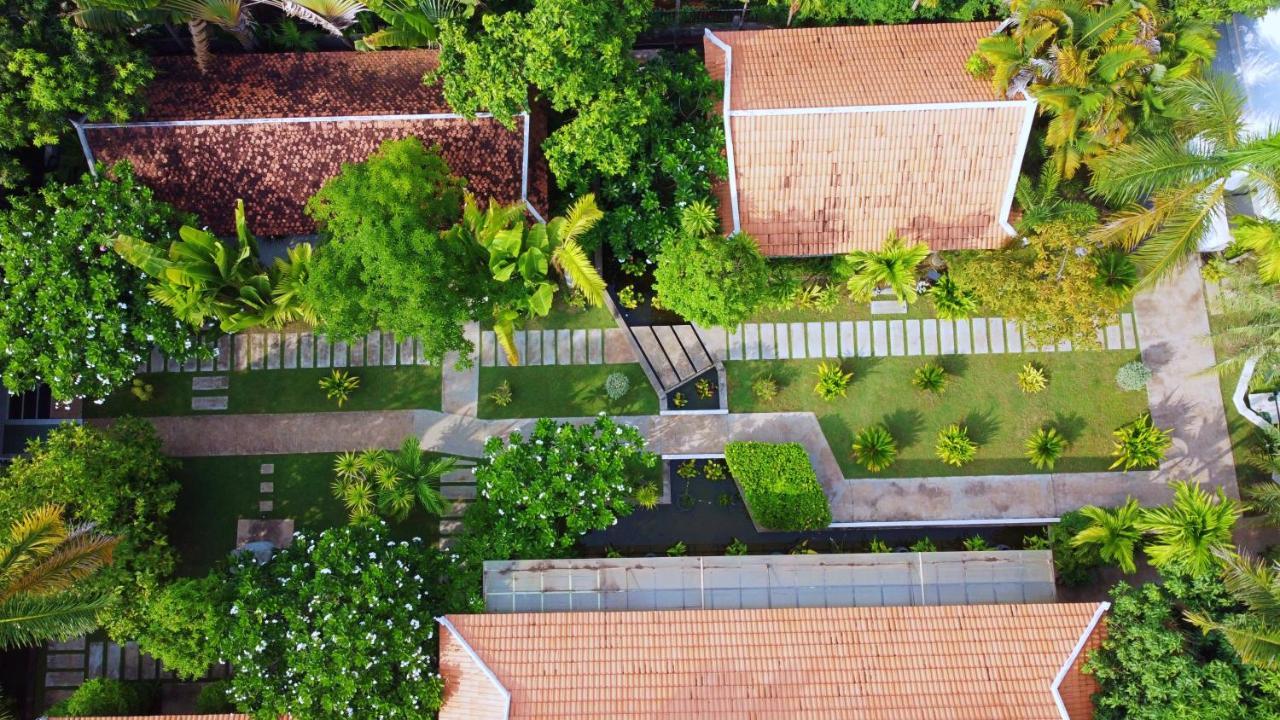New Riverside Hotel Siem Reap Bagian luar foto